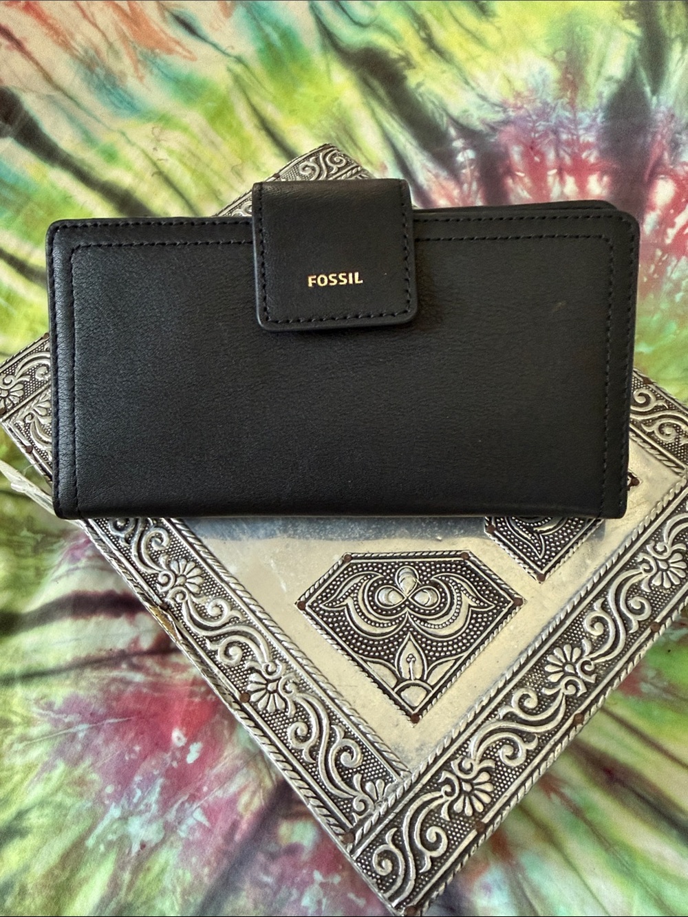 NWTS! Fossil "Logan" Black Leather Snap Wallet with Gold Logo